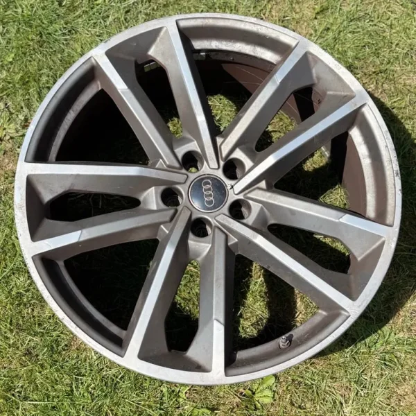 Genuine Audi rs7 - 21inch