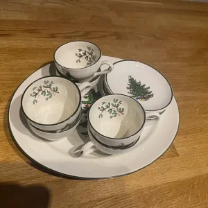 Christmas Tea Set - Image 2