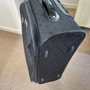 Vintage Retro Antler wheeled case 62cm t x 27cm d x 42cm w with extendable handle and 2 wheels - Image 8