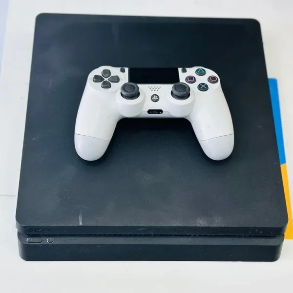 PS 4 Slim