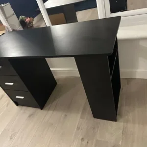 Black 3 door and 3 shelf computer desk - Image 4