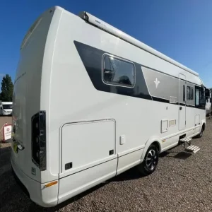 Niesmann and bischoff Arto 79F 4 berth 4 Belt End Bedroom Motorhome garage - Image 4