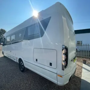 Niesmann and bischoff Arto 79F 4 berth 4 Belt End Bedroom Motorhome garage - Image 6