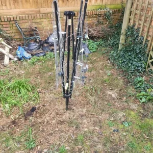 Rotary clothes airer - Image 2