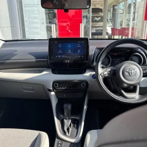 2023 Toyota Yaris 1.5 Hybrid Excel 5-door hatchback - Image 5