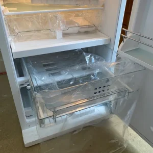 Liebherr Bio Fresh Integrated Fridge - Image 4