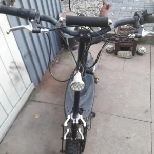 Chaos Electric Scooter - Image 2