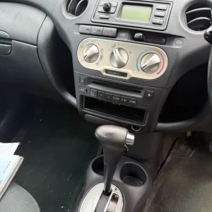 Toyota, YARIS, Hatchback, 2005 AUTOMATIC , 1298 (cc), 5 doors - Image 2