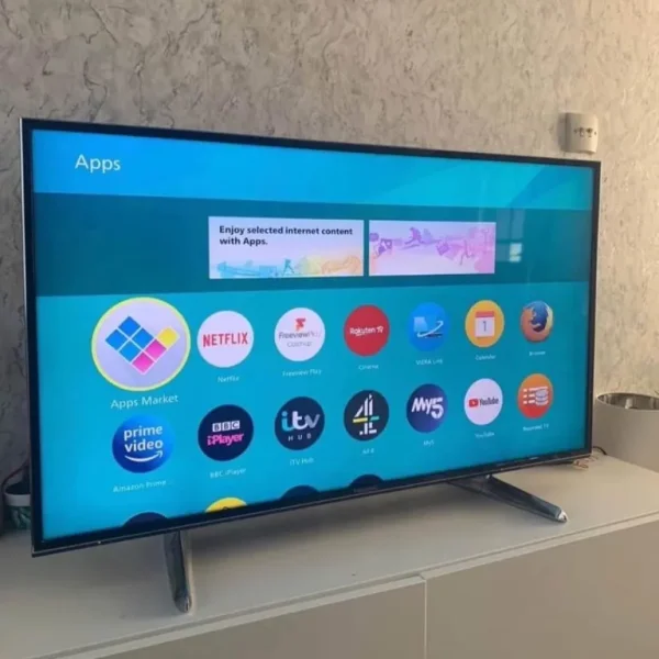 40” 4K Panasonic Smart WiFi Ultra Hd led tv Excellent condition