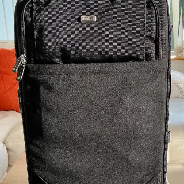 Think Tank V3 Airport Security Messenger Camera Bag, As New