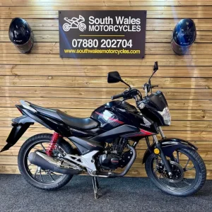 Honda CB125f CBF125 / 2020 model / just 7.6k miles - Image 6