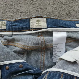 Mens trousers - TIMBERLAND (THOMPSON LAKE); 32" waist; colour blue - Image 2