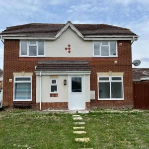 4-bedroom terraced house in Robertsbridge, Rother - Image 3