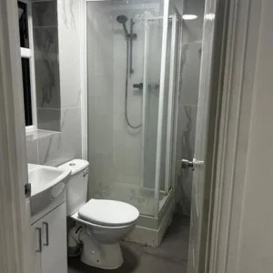 4-bedroom terraced house in Robertsbridge, Rother - Image 5