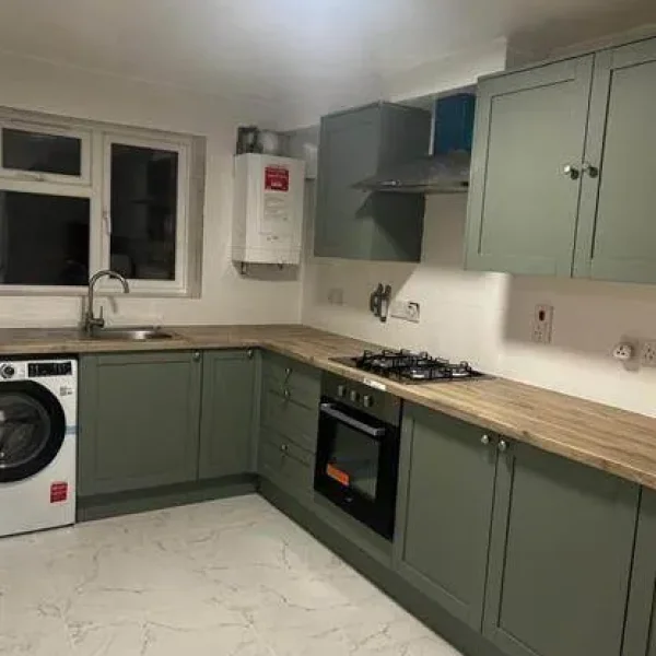 4-bedroom terraced house in Robertsbridge, Rother