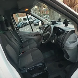 Ford Transit LWB Twin Wheel 2018 Manual - Image 7