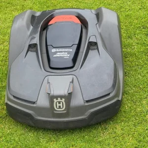 Husqvarna 450X Robot Mower - Image 2