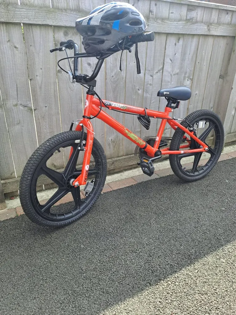 Bike Shockwave (Inc, lock & helmet)