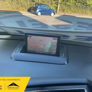 2015 Peugeot 3008 1.6 HDi Allure 5dr HATCHBACK Diesel Manual - Image 2