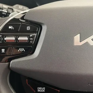 2024 Kia Niro 1.6h GDi 3 DCT Euro 6 (s/s) 5dr ESTATE Petrol/Electric Hybrid Automatic - Image 8