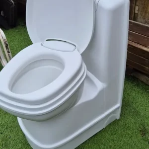 THETFORD CASSETTE swivel cassette toilet with manual flush for camper caravan motorhome or boat. - Image 4