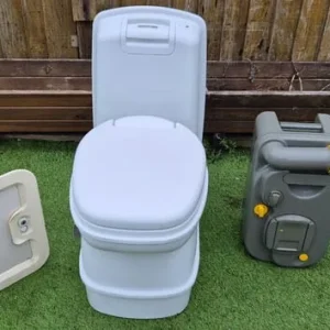 THETFORD CASSETTE swivel cassette toilet with manual flush for camper caravan motorhome or boat.