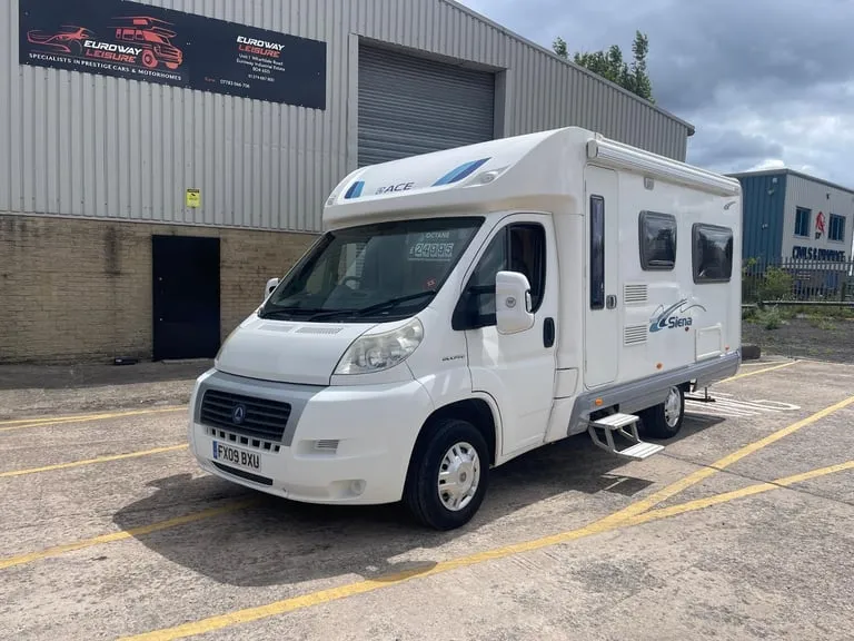 Fiat DUCATO 35 100 M-JET MWB SWIFT ACE SIENA 2 BERTH MOTOR HOME