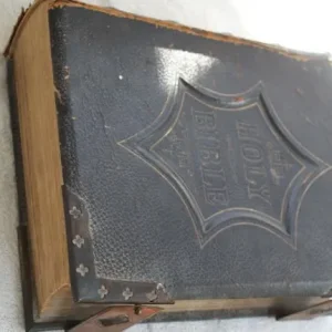 NATIONAL FAMILY BIBLE