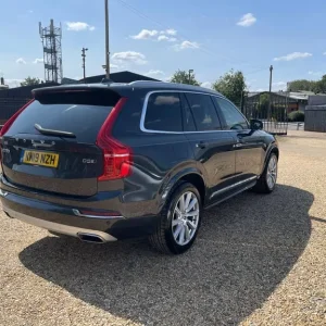 2019 Volvo XC90 2.0 D5 PowerPulse Inscription Auto 4WD Euro 6 (s/s) 5dr ESTATE Diesel Automatic - Image 6