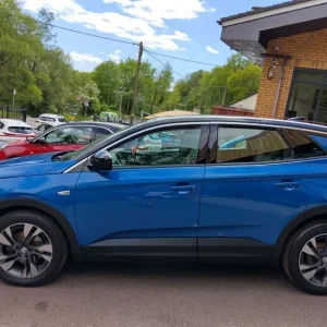 2019 Vauxhall Grandland X SPORT NAV S/S Hatchback Petrol Manual - Image 5