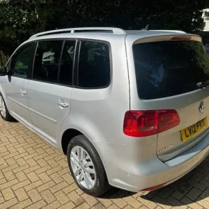 2012 Volkswagen Touran 2.0 TDI SE 5dr DSG Diesel MPV - Image 6