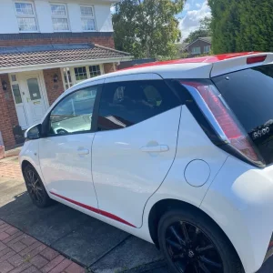 Toyota Aygo 2017 manual hatchback 5-door - Image 4