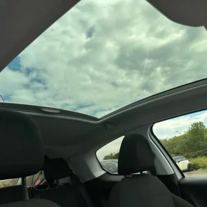 2014 Peugeot 208 1.2 VTi Style 3dr Hatchback - Image 4