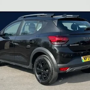 2024 Dacia Sandero Stepway 1.0 TCe Extreme 5-door Manual SUV - Image 3