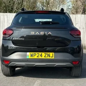2024 Dacia Sandero Stepway 1.0 TCe Extreme 5-door Manual SUV - Image 8