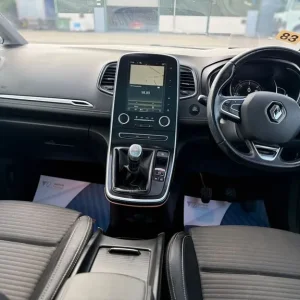 2017 Renault Grand Scenic 1.6 dCi Dynamique S Nav MPV - Image 2