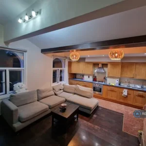 1 bedroom flat in Fakenham, North Norfolk - Image 5