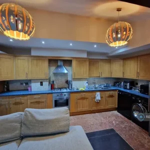 1 bedroom flat in Fakenham, North Norfolk - Image 6