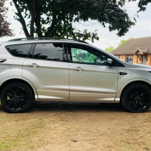 2018 Ford Kuga 2.0 TDCi ST-Line X Euro 6 Diesel Manual - Image 6