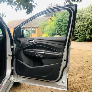 2018 Ford Kuga 2.0 TDCi ST-Line X Euro 6 Diesel Manual - Image 8