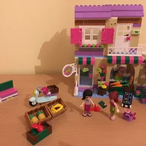 Lego Friends Heartlake Food Market - Image 2