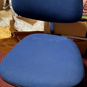 Adjustable desk chair