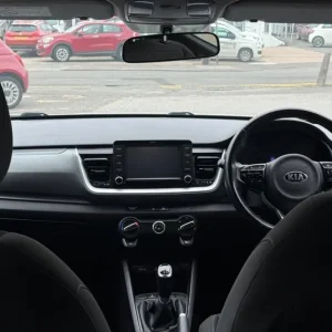 2020 Kia Stonic 1.0 T-GDi 2 Euro 6 (s/s) 5dr Hatchback Petrol Manual - Image 6