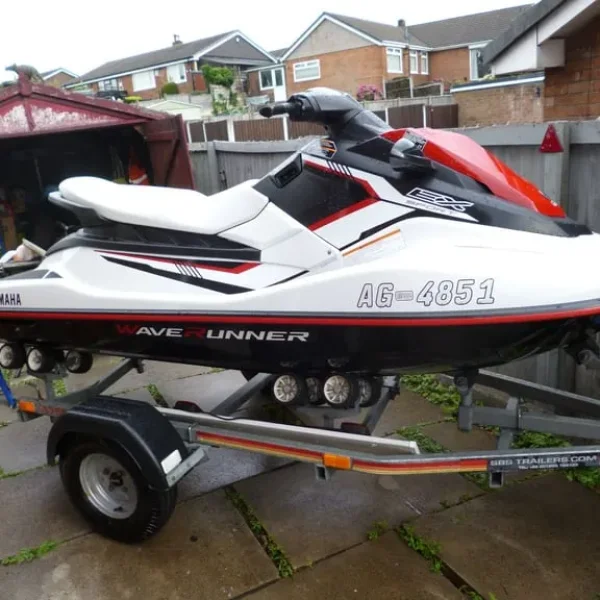 2018 YAMAHA EX SPORT WAVERUNNER JETSKI,ROLLER TRAILER,COVER.