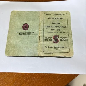 1916 Singer 66 with Lotus decal in cabinet - Image 7