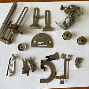 1916 Singer 66 with Lotus decal in cabinet - Image 8