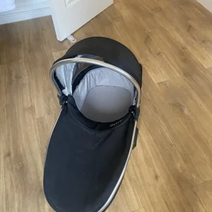 Oyster carrycot - Image 3