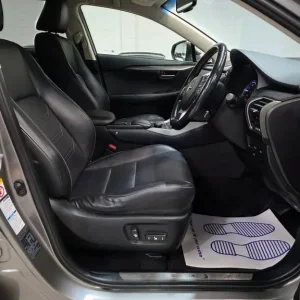 2015 Lexus NX 2.5 300h Luxury E-CVT 4WD Euro 6 (s/s) 5dr ESTATE Petrol/Electric Hybrid Automatic - Image 6