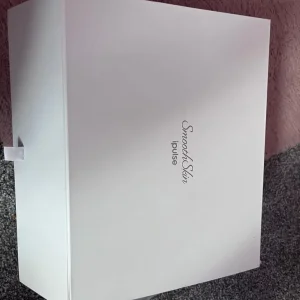 Smooth Skin iPulse Hair Reduction System - Hair Removal Laser - Image 2