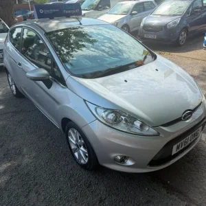 Ford Fiesta ZETEC - Image 5